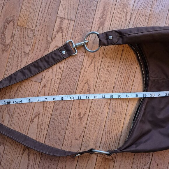 GAP Nylon crescent Bag Crossbody Shoulder Chocolate Brown - Picture 12 of 12